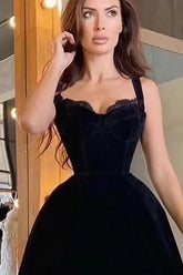 Elegant Black Spaghetti Strap Sweetheart Neckline Lace Prom Dress